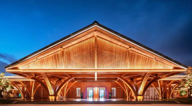 董事長張弘剛受邀參加CADE建筑設(shè)計(jì)博覽會淺談“走向低碳生活”江蘇華亞總部大樓工程